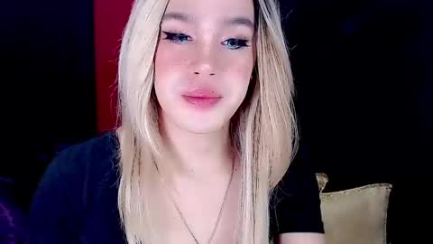 Snapshot of arianne_xoxo777 chatting on January 9, 2025, 9:05 pm ARIANNE CUMS  online show from January 9, 2025, 9:05 pm