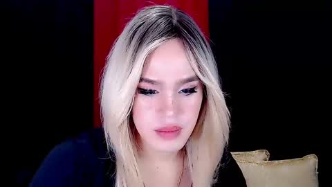 Snapshot of arianne_xoxo777 chatting on January 12, 2025, 11:04 pm ARIANNE CUMS  online show from January 12, 2025, 11:04 pm