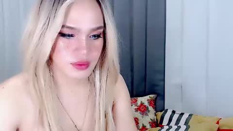 Snapshot of arianne_xoxo777 chatting on March 2, 2025, 7:02 pm ARIANNE CUMS  online show from March 2, 2025, 7:02 pm