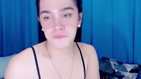 ARIANNE CUMS  online show from February 3, 2026, 8:25 pm