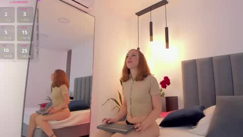 Snapshot of ariavelvet_ chatting on February 24, 2026, 2:09 am Aria online show from February 24, 2026, 2:09 am