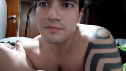 ariel_1990 online show from June 9, 2026, 8:26 am