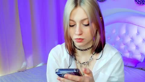 Snapshot of arielabradberry chatting on February 8, 2026, 2:53 pm Ariel online show from February 8, 2026, 2:53 pm