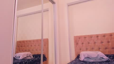 Snapshot of ariellablonde chatting on January 21, 2025, 1:18 am AriellaBlonde online show from January 21, 2025, 1:18 am