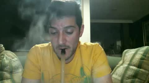 Snapshot of arielsinho chatting on February 22, 2026, 8:57 am Anon online show from February 22, 2026, 8:57 am