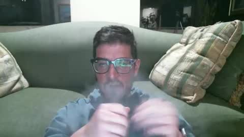 Snapshot of arielsinho chatting on May 26, 2026, 3:02 am Anon online show from May 26, 2026, 3:02 am