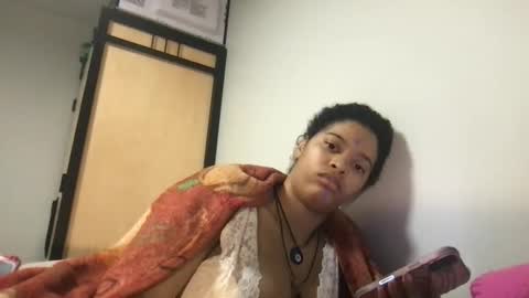 Snapshot of ariessisbetter chatting on March 30, 2026, 8:43 pm ariessisbetter online show from March 30, 2026, 8:43 pm