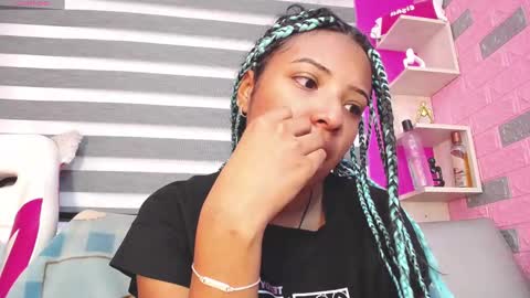  ARIETTA  online show from December 19, 2025, 12:34 pm