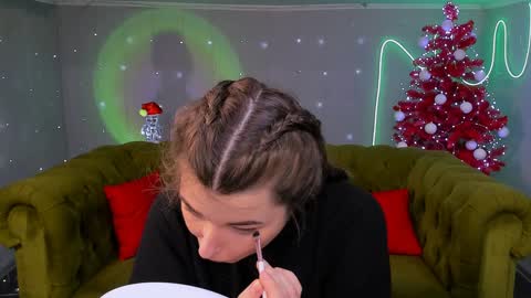 Ari online show from December 14, 2024, 8:18 pm