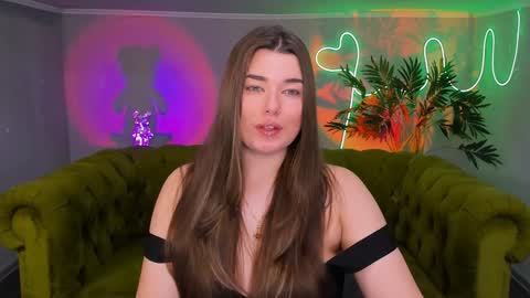 Ari online show from January 30, 2025, 6:21 pm