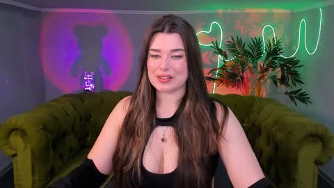 Ari online show from February 6, 2025, 2:37 pm