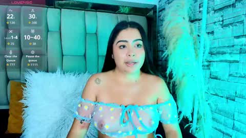 ariia_monroee online show from June 7, 2026, 2:05 am