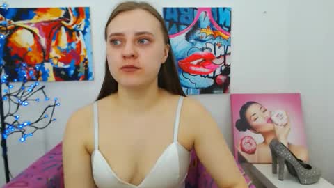 arinabelle online show from February 26, 2026, 12:42 am