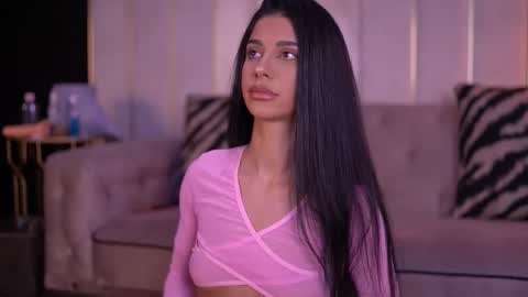 Arina online show from November 2, 2025, 6:21 pm