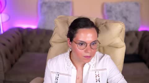 Snapshot of arinavoice chatting on May 27, 2026, 2:14 pm arinavoice online show from May 27, 2026, 2:14 pm