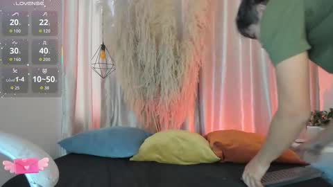 Snapshot of arion_sherwind chatting on September 20, 2025, 7:37 pm Arion online show from September 20, 2025, 7:37 pm