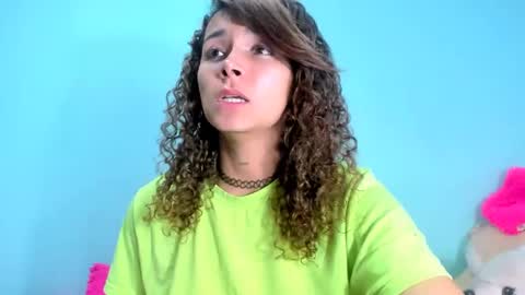Snapshot of arisha_fox chatting on January 19, 2025, 11:32 pm Erik online show from January 19, 2025, 11:32 pm