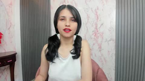 Snapshot of arisha_lee2 chatting on January 14, 2025, 5:30 am arisha_lee2 online show from January 14, 2025, 5:30 am