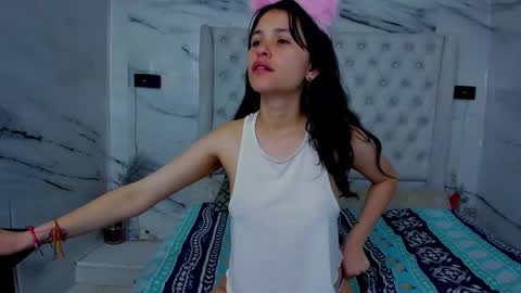 Snapshot of arisha_lee2 chatting on October 14, 2025, 10:21 pm arisha_lee2 online show from October 14, 2025, 10:21 pm