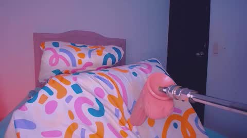 Snapshot of arishott chatting on November 23, 2025, 2:55 am ArisSPEED UP MY FUCK MACHINE AND MAKE ME CUM online show from November 23, 2025, 2:55 am