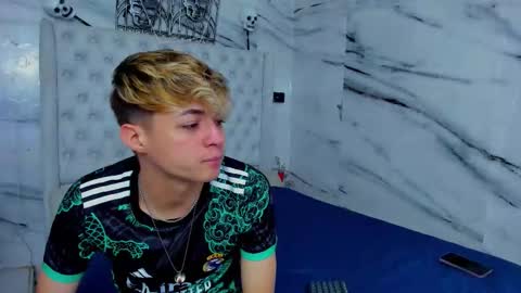 celina online show from November 7, 2025, 12:10 am