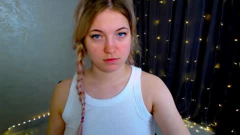 Arlana online show from February 3, 2026, 3:15 am