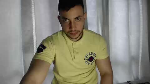 Snapshot of armando_2002 chatting on September 19, 2025, 4:40 pm ARMANDO online show from September 19, 2025, 4:40 pm