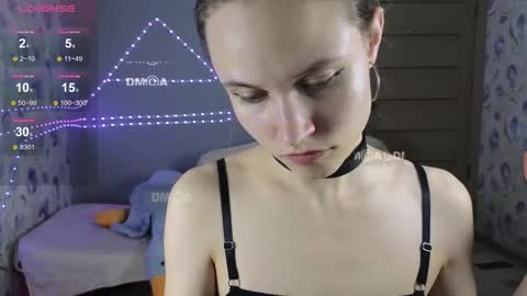 armurra online show from October 28, 2025, 9:02 am