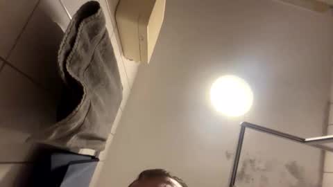 Snapshot of armyskater32 chatting on November 22, 2025, 8:52 pm armyskater32 online show from November 22, 2025, 8:52 pm