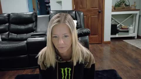 Samantha - Sammie online show from January 16, 2025, 4:50 pm