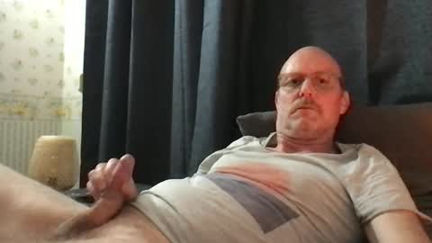 Arn online show from April 15, 2026, 7:58 pm