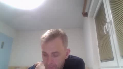 aromannn online show from November 13, 2025, 10:08 pm