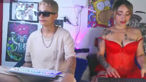 Snapshot of aron739_ chatting on December 25, 2024, 1:20 am Aron online show from December 25, 2024, 1:20 am