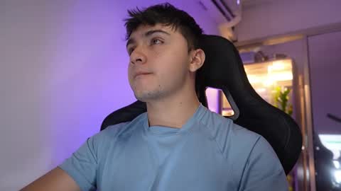 aron__cooper online show from March 27, 2026, 3:34 pm