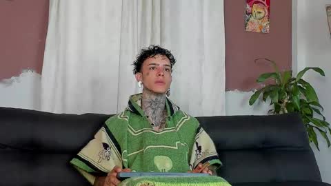 Aron ford online show from October 25, 2025, 11:51 am