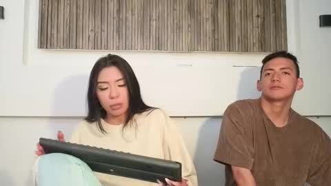 aron online show from November 10, 2025, 3:27 am