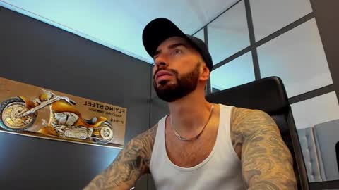 AronGrant online show from February 4, 2026, 9:48 am