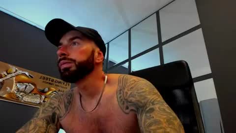 Snapshot of arongrant chatting on June 24, 2026, 7:40 am AronGrant online show from June 24, 2026, 7:40 am