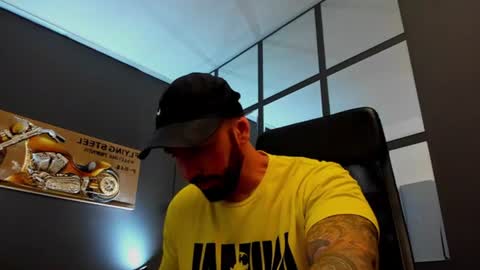 Snapshot of arongrant chatting on July 5, 2026, 10:00 am AronGrant online show from July 5, 2026, 10:00 am