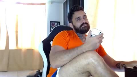 Snapshot of aronmiller404 chatting on January 17, 2026, 4:11 pm aronmiller online show from January 17, 2026, 4:11 pm