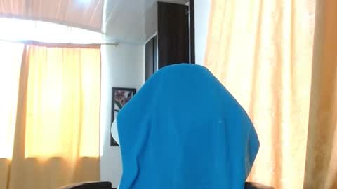 Snapshot of aronmiller404 chatting on February 7, 2026, 2:10 pm aronmiller online show from February 7, 2026, 2:10 pm