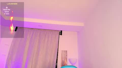 noah and ivy online show from September 10, 2025, 10:37 am