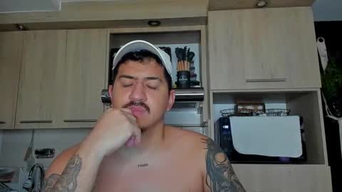 ARON  Independent model  online show from February 25, 2026, 8:02 am