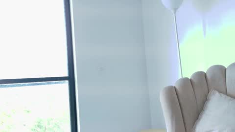   online show from March 13, 2026, 9:10 pm