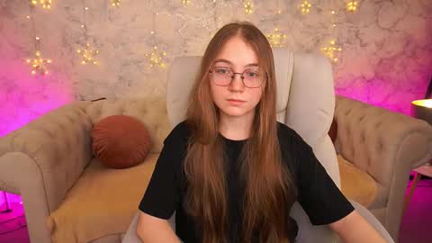 arrinawair online show from February 10, 2026, 9:13 am