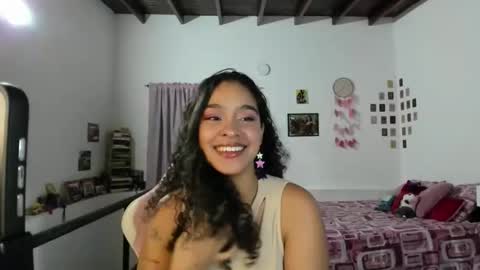 Julieta online show from June 4, 2026, 3:01 am
