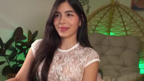 Snapshot of artemia_ chatting on February 20, 2026, 3:25 am Amanda online show from February 20, 2026, 3:25 am