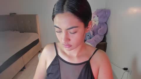 Snapshot of artemis_020 chatting on June 25, 2026, 4:22 pm FENIX online show from June 25, 2026, 4:22 pm