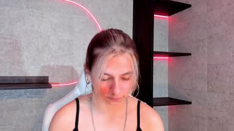 artemisablake online show from January 9, 2025, 12:25 am