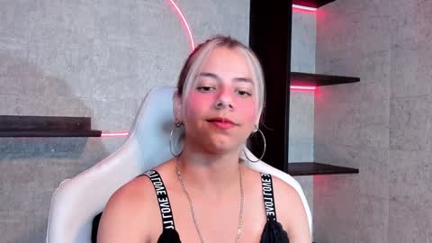 artemisablake online show from January 13, 2025, 9:31 pm